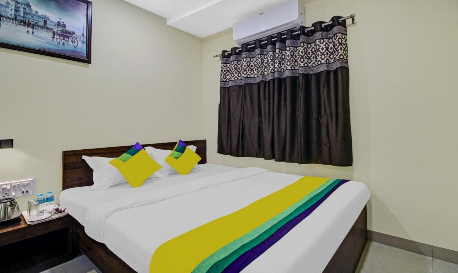 Hotel Park Central Калькутта Экстерьер фото